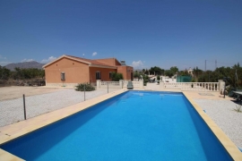 Sale - Villa - Albatera