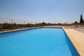 Sale - Villa - Albatera