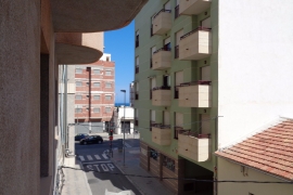 Reventa - Apartamento - La marina - La Marina