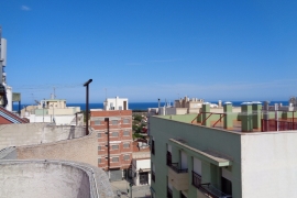 Reventa - Apartamento - La marina - La Marina
