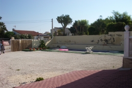 Sale - Villa - Urbanization La Marina - El Oasis