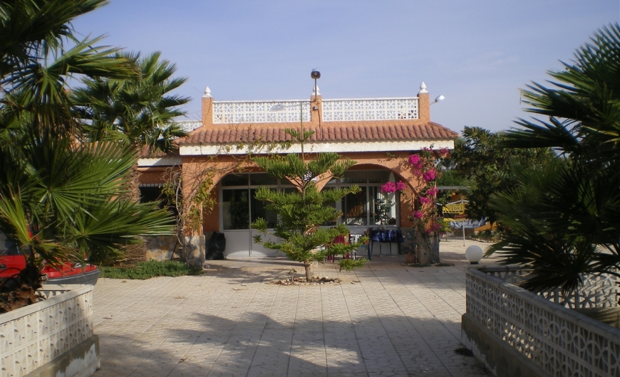 Reventa - Villa - La Hoya