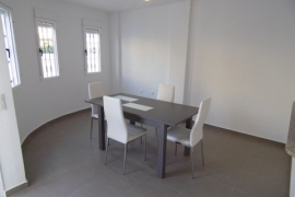 Sale - Bungalow - Torrevieja - Urbanisaton  Parque Lagos