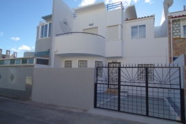 Sale - Bungalow - Torrevieja - Urbanisaton  Parque Lagos