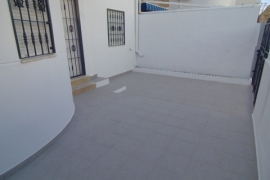 Sale - Bungalow - Torrevieja - Urbanisaton  Parque Lagos