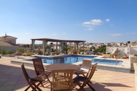 Sale - Villa - Urbanistaion La Escuera