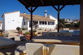 Sale - Villa - Urbanistaion La Escuera