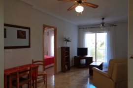 Reventa - Apartamento - La marina - La Marina