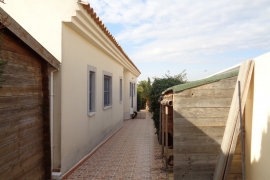 Sale - Villa - Urbanization La Marina - El Oasis