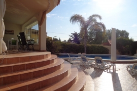 Sale - Villa - Urbanization La Marina - El Oasis