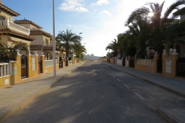 Sale - Quad - La marina - El Pinet
