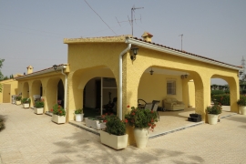 Reventa - Villa - Elche - La Hoya