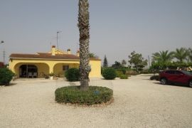 Reventa - Villa - Elche - La Hoya