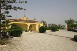 Reventa - Villa - Elche - La Hoya