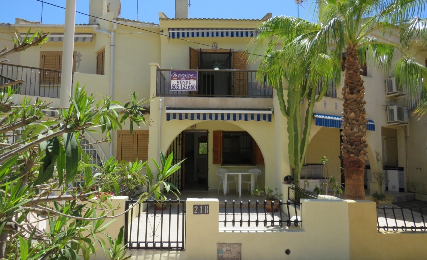 Sale - Terraced house - Guardamar - Buenavista
