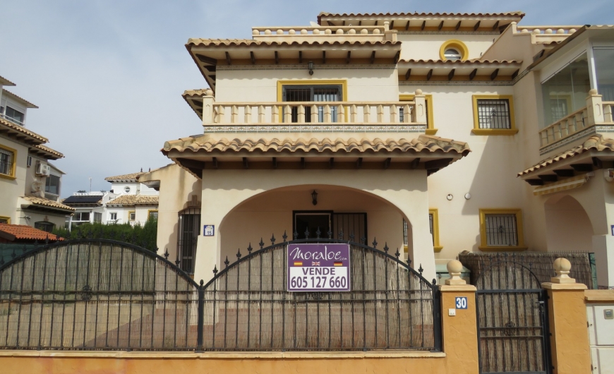 Sale - Quad - La marina - El Pinet