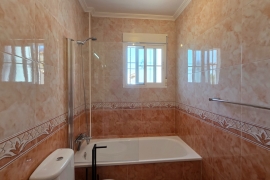 Sale - Quad - La marina - El Pinet